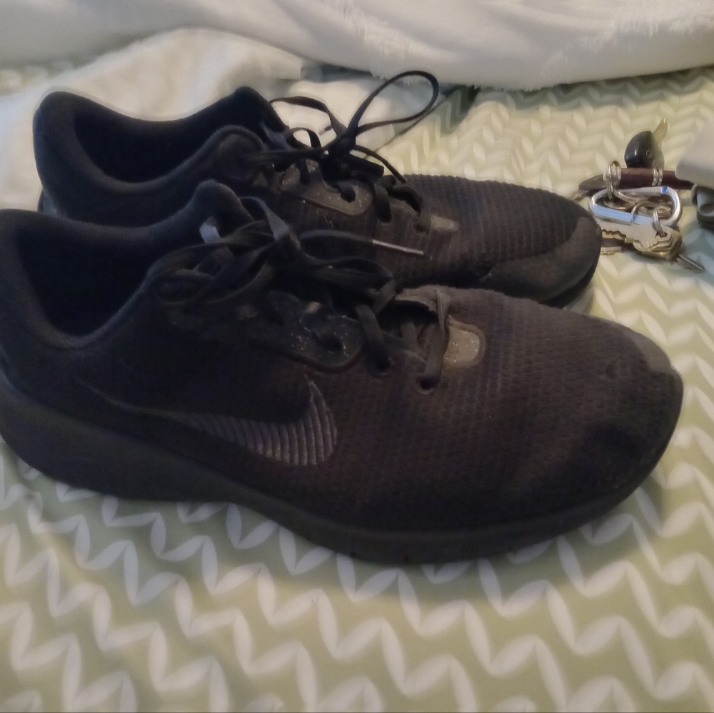 Nike flex 13 wide